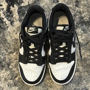 Nike Men's Black and White Panda Dunks Sneakers